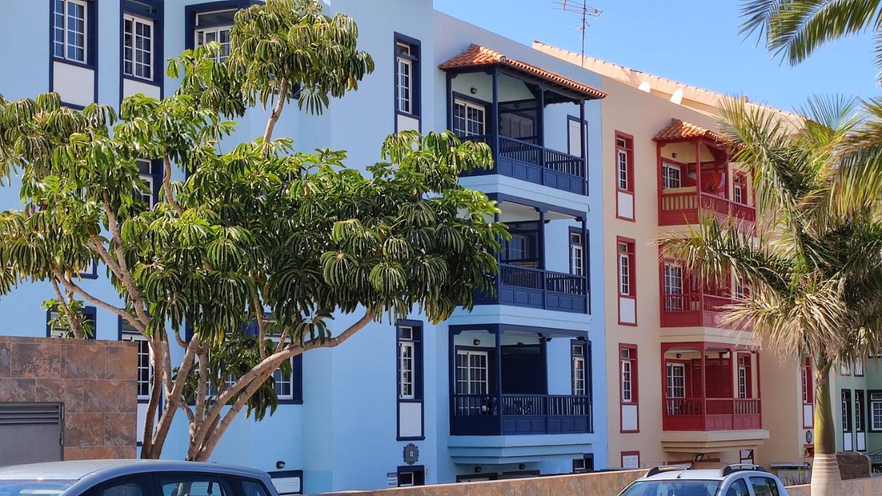 Huebsche Ferienwohnung Mit 2 Schlafzimmern, Pool Und Wlan, Strandnaehe Кальяо-Сальвахе Екстер'єр фото